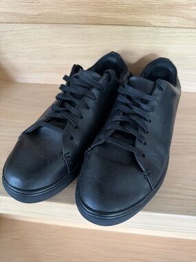 Thursday Boot Company Men's Black Vachetta Leather Low-Top Sneakers Sz 9.5